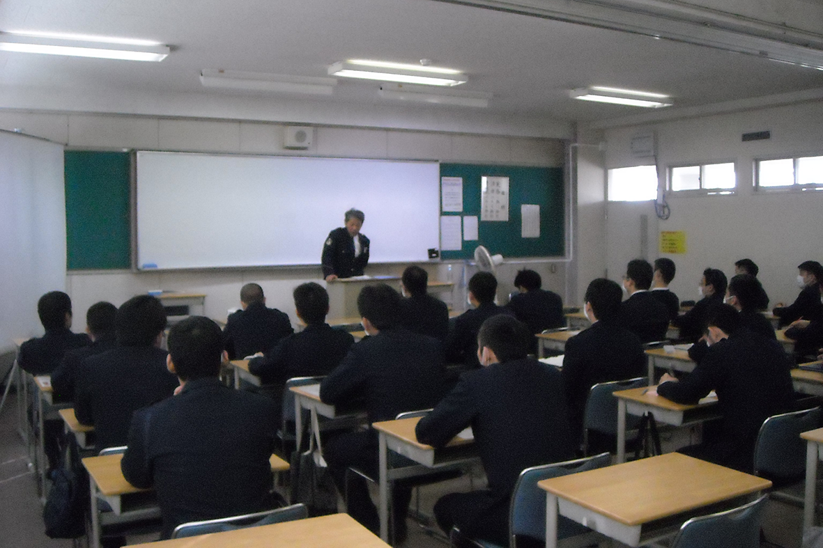 近畿管区警察学校の授業の様子